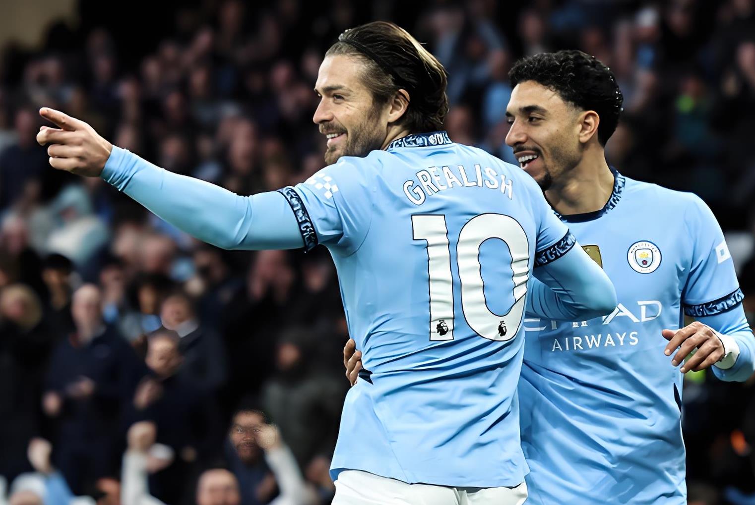 关于曼城训练开放日;赛后遗憾出局引欢呼;西甲在即;轮换策略成焦点的信息 关于曼城训练开放日;赛后遗憾出局引欢呼;西甲在即;轮换策略成焦点的信息