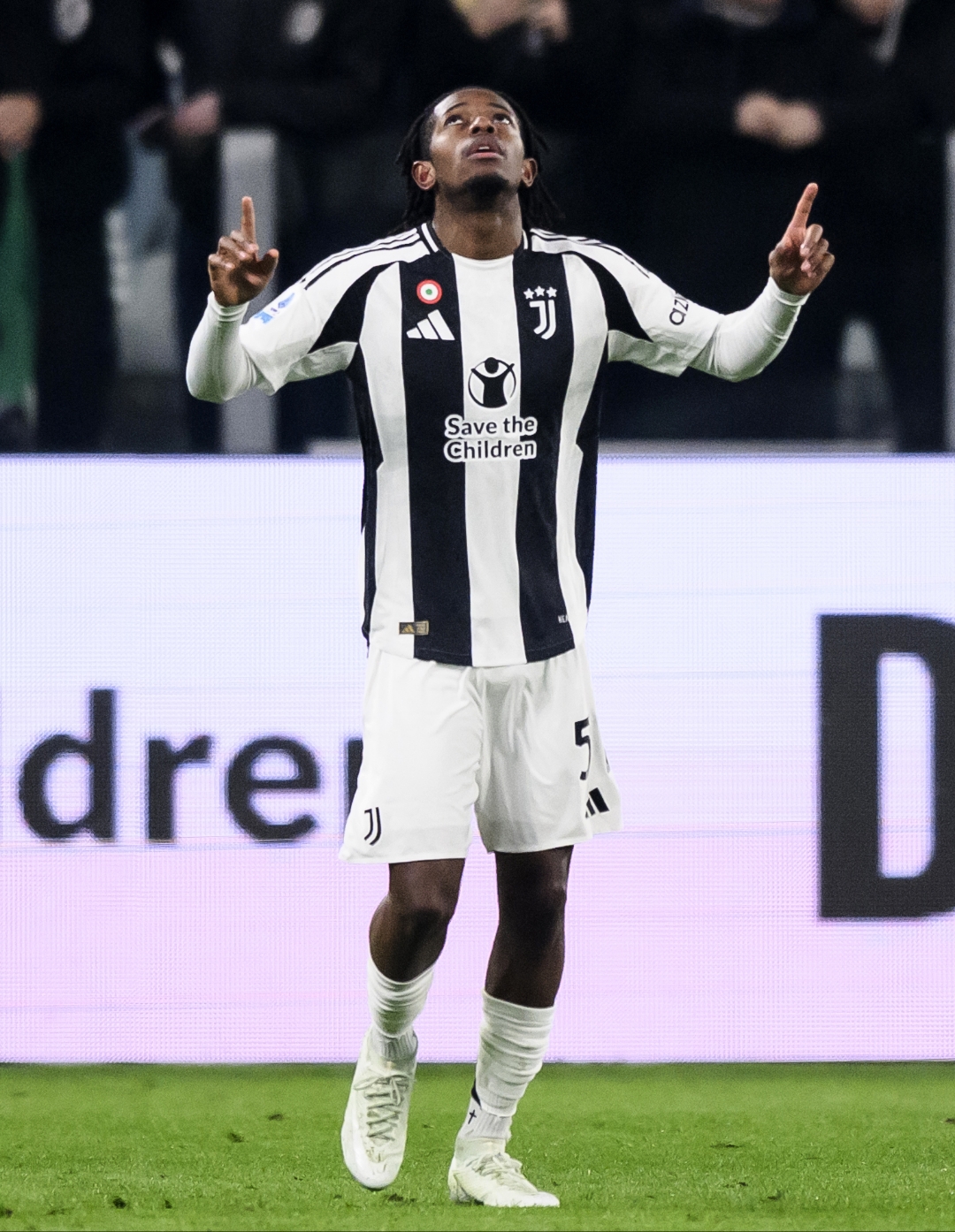 包含今晨意甲焦点战,尤文图斯战术微调,信心回归,阵容厚度经受考验的词条 包含今晨意甲焦点战,尤文图斯战术微调,信心回归,阵容厚度经受考验的词条